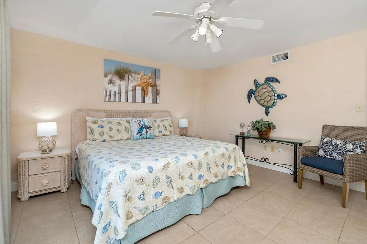 Holiday home 3036 Free Beach Setup In 2025 Season Shoreline Towers Destin United States