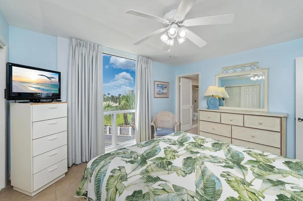 3036 Free Beach Setup In 2025 Season Shoreline Towers Destin United States