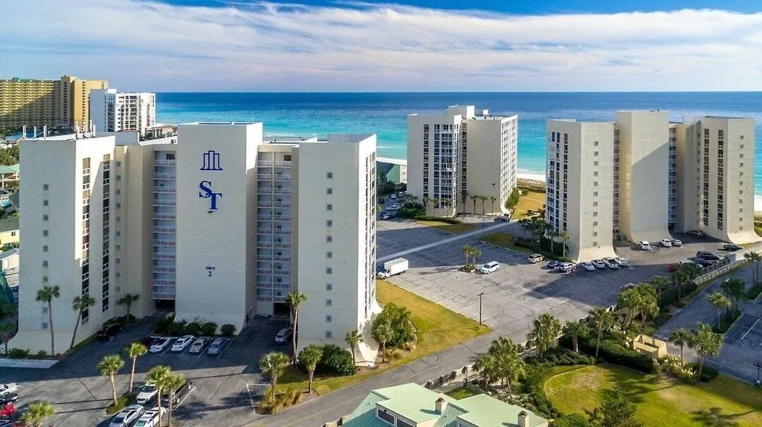 Holiday home 3036 Free Beach Setup In 2025 Season Shoreline Towers Destin United States